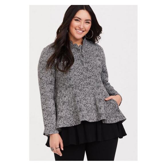 Torrid Black&White Chevron Peplum Jacket Sz.4 - Picture 1 of 16